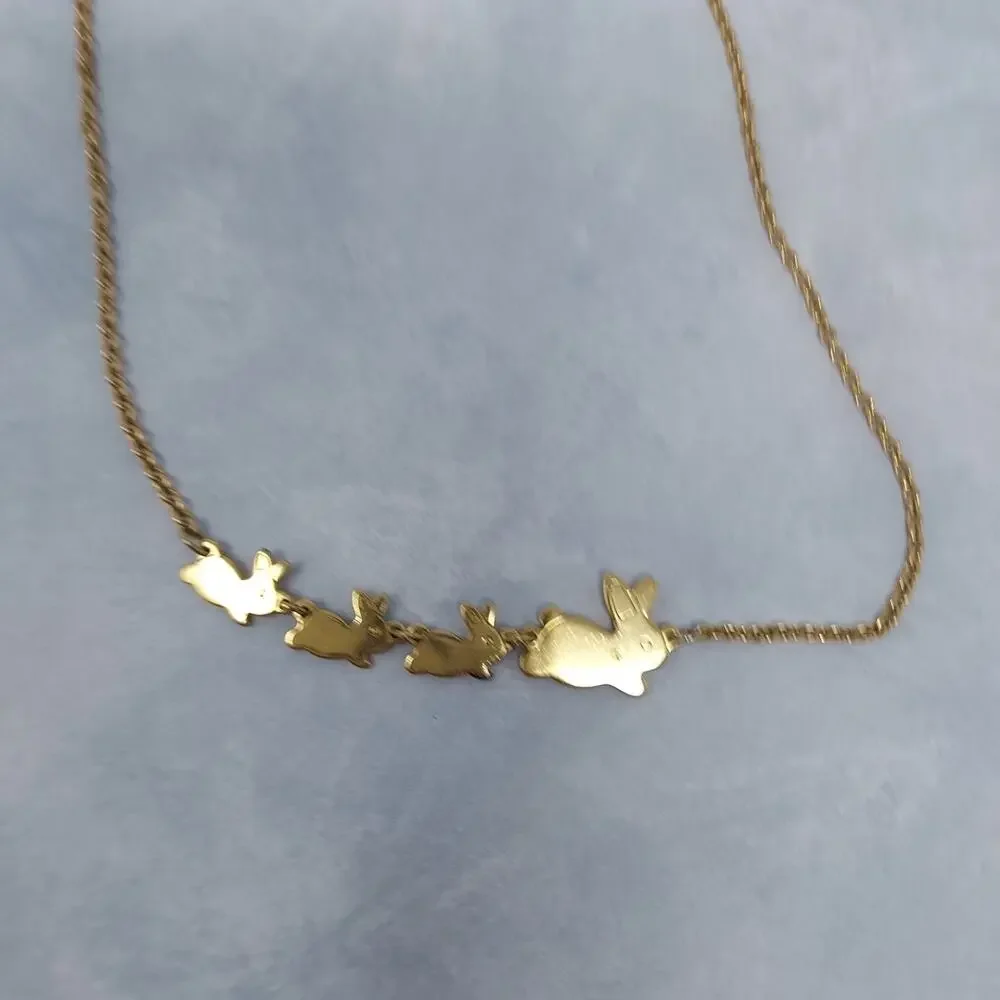 Vintage Avon Child's Necklace Mother Bunny with Babies Gold Tone 11